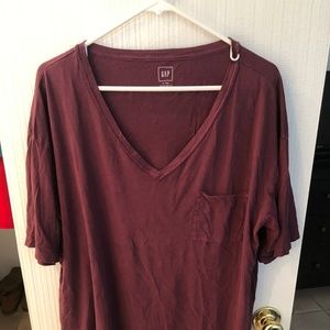 Gap Women's Maroon Pocket V-Neck T-Shirt